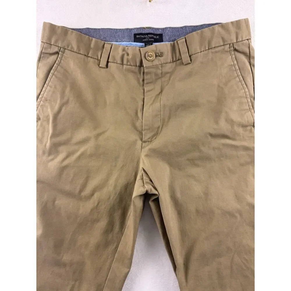 Chino Pants Banana Republic Men’s 32x30 Khaki Tailored Straight Blue Lining